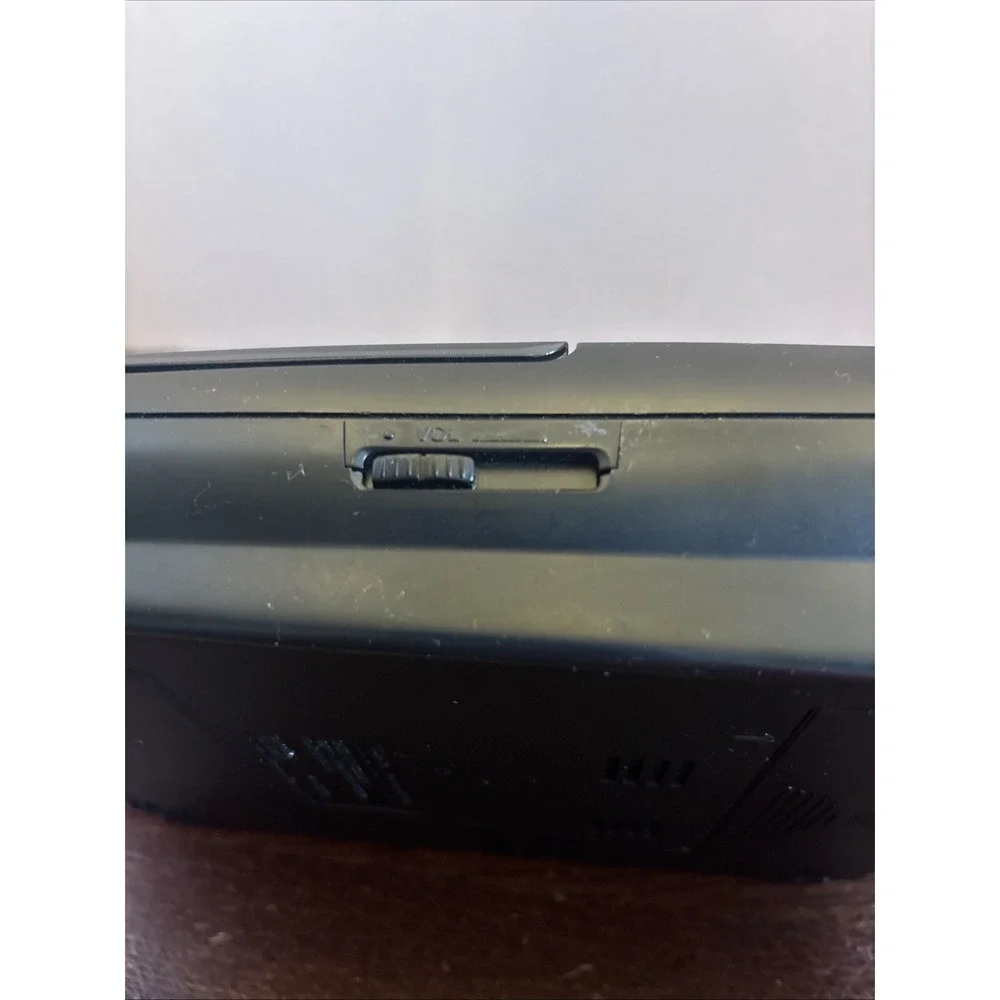 Sony Portable‎ Cassette-Corder Tape Recorder Player TCM-929 -